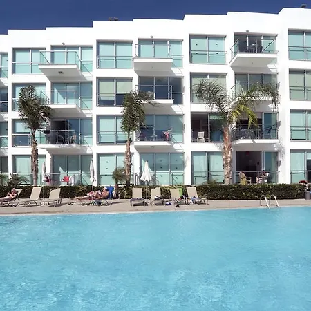 Appart hôtel Coralli And Protaras